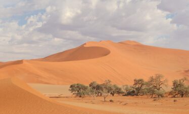 Attraversare le dune di sossusvlei è un'emozione unica