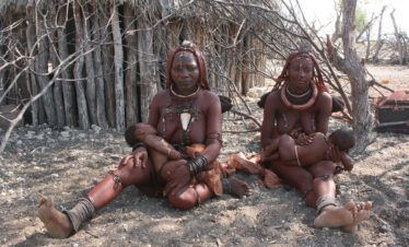 NAMIBIA “Avventura tra deserti e tradizioni”