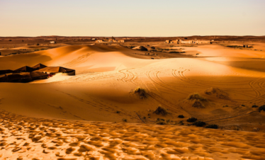 Marrakech sogno d’Oriente: spezie nell’aria, colori che incantano, tramonti dorati e sorrisi senza tempo